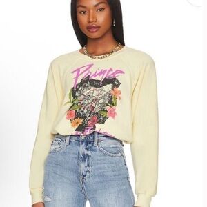 Daydreamer Light Yellow Graphic Sweatshirt